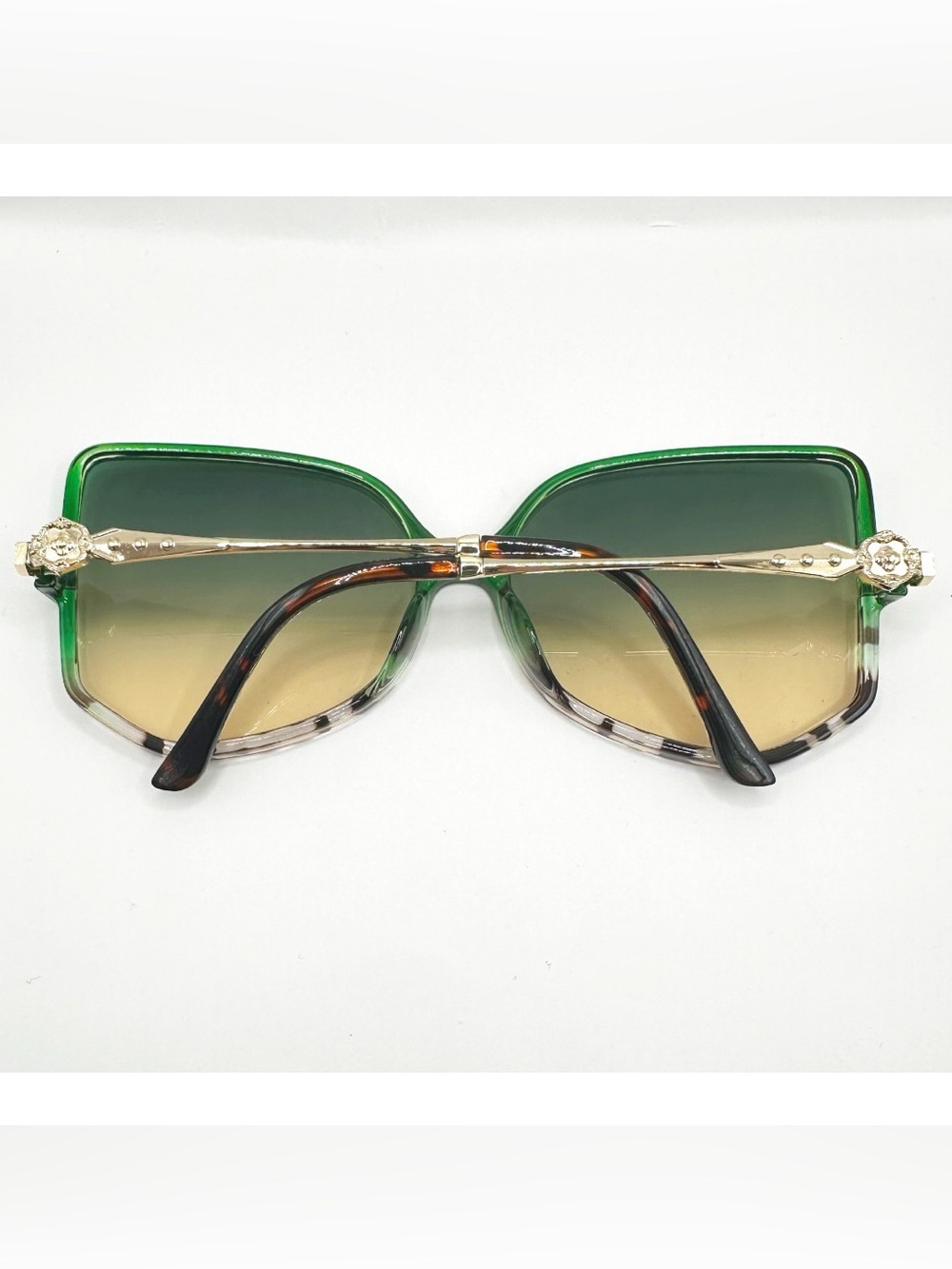 Vintage-inspired oversized square sunglasses w/ a vibrant green tortoiseshell - Picture 3 of 3